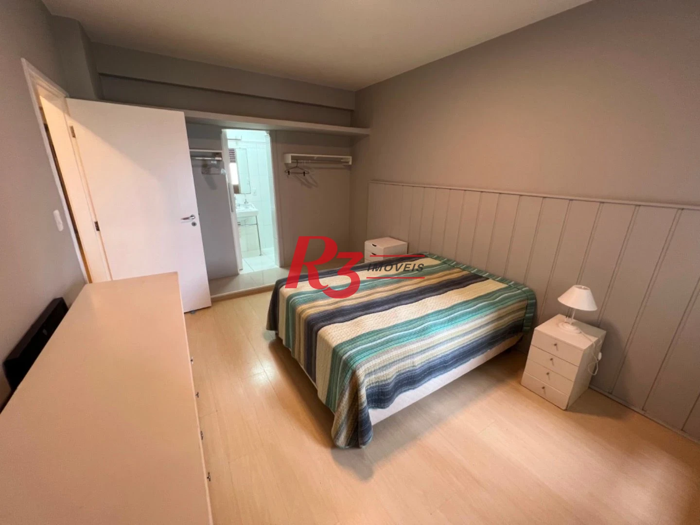 Apartamento com 4 dormitórios para alugar, 240 m² por R$ 9.900,00/mês - Boqueirão - Santos/SP