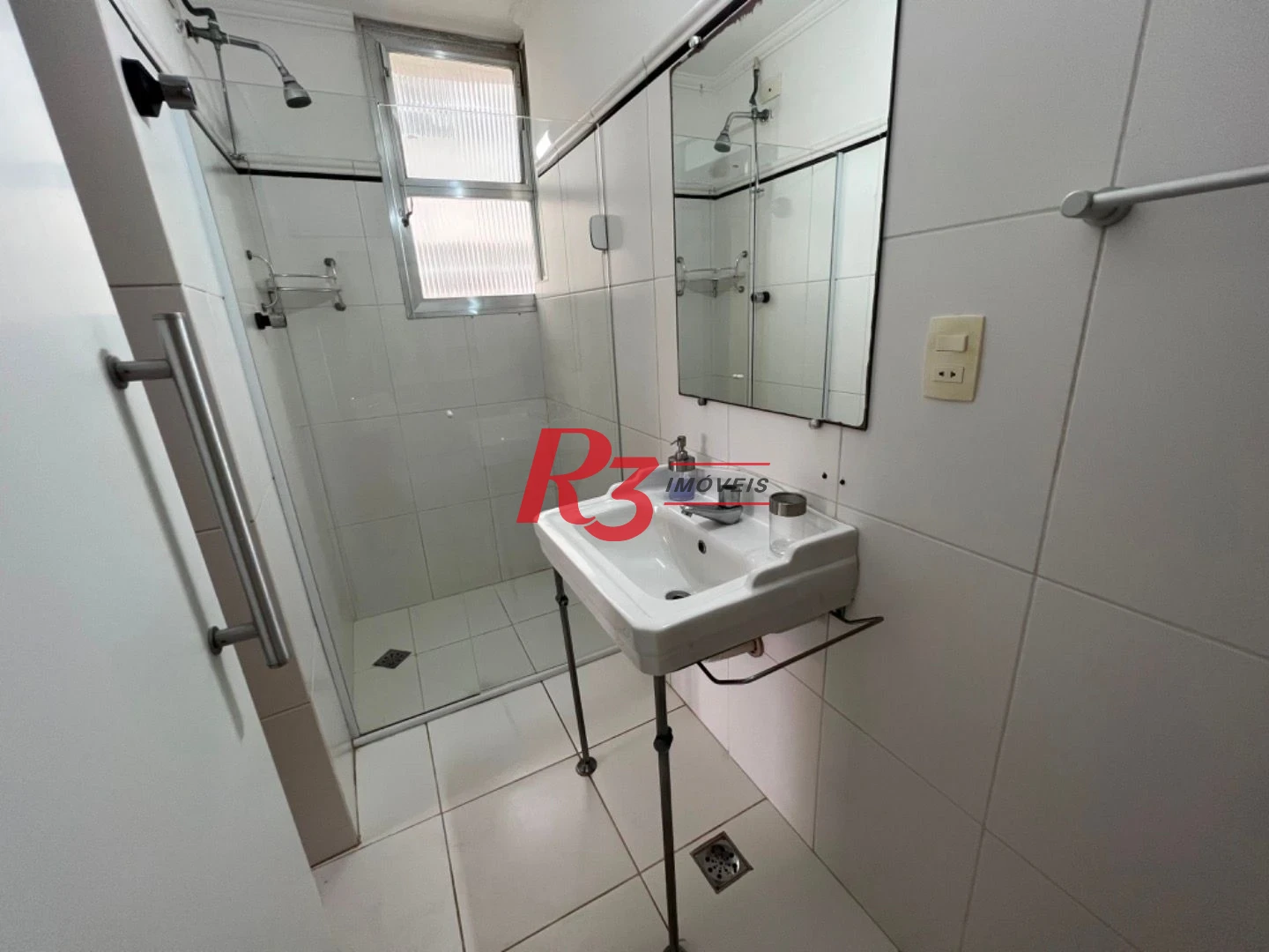 Apartamento com 4 dormitórios para alugar, 240 m² por R$ 9.900,00/mês - Boqueirão - Santos/SP