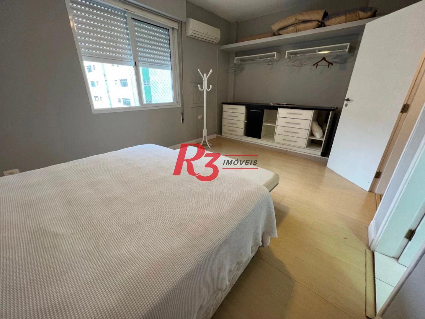 Apartamento com 4 dormitórios para alugar, 240 m² por R$ 9.900,00/mês - Boqueirão - Santos/SP