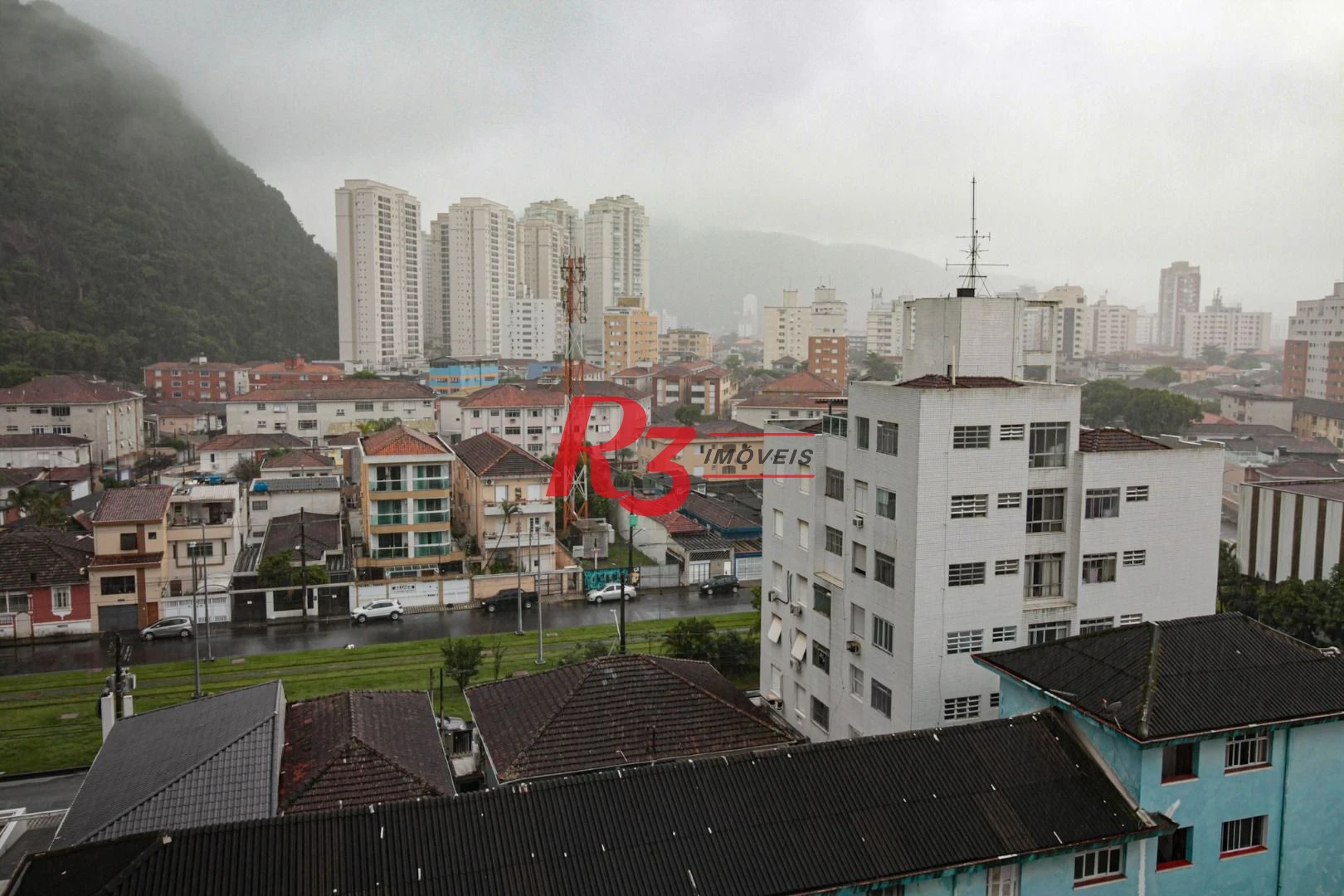 Apartamento com 2 dormitórios à venda, 100 m² por R$ 470.000,00 - José Menino - Santos/SP