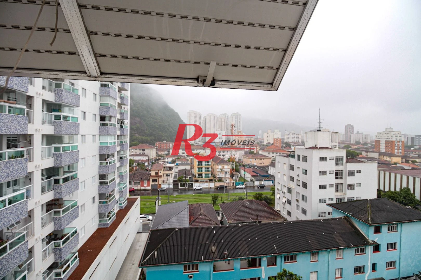 Apartamento com 2 dormitórios à venda, 100 m² por R$ 470.000,00 - José Menino - Santos/SP