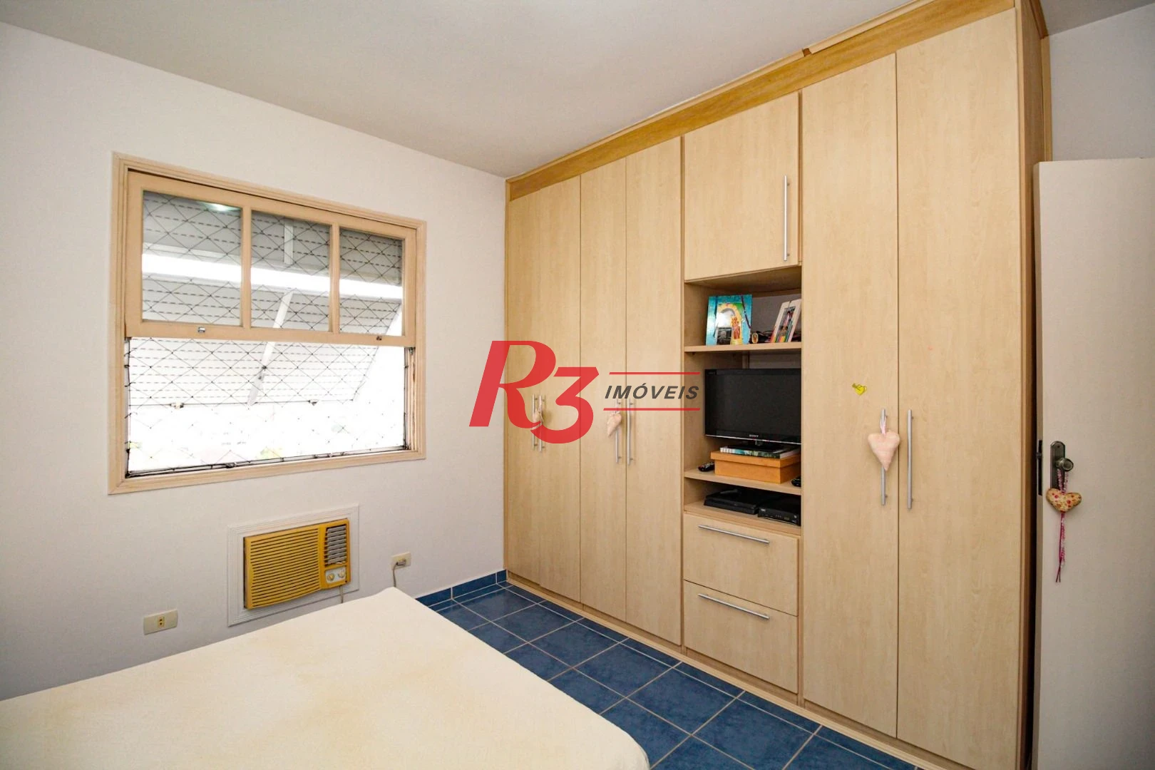 Apartamento com 2 dormitórios à venda, 100 m² por R$ 470.000,00 - José Menino - Santos/SP