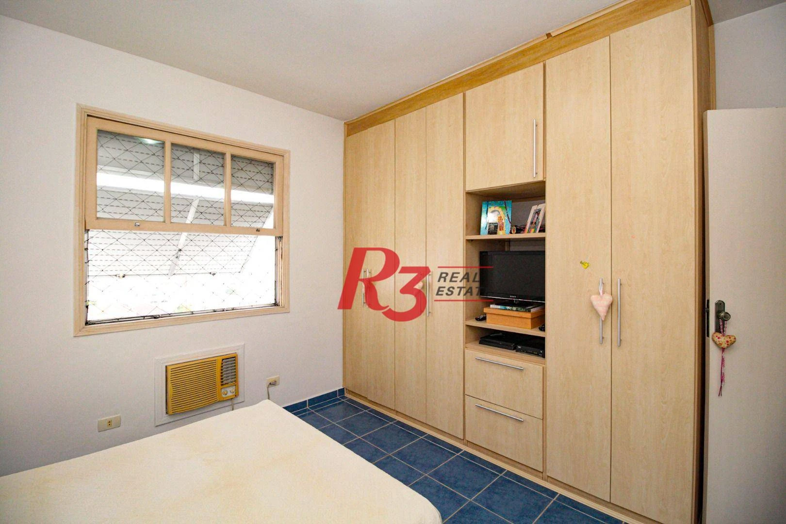 Apartamento com 2 dormitórios à venda, 100 m² por R$ 470.000,00 - José Menino - Santos/SP
