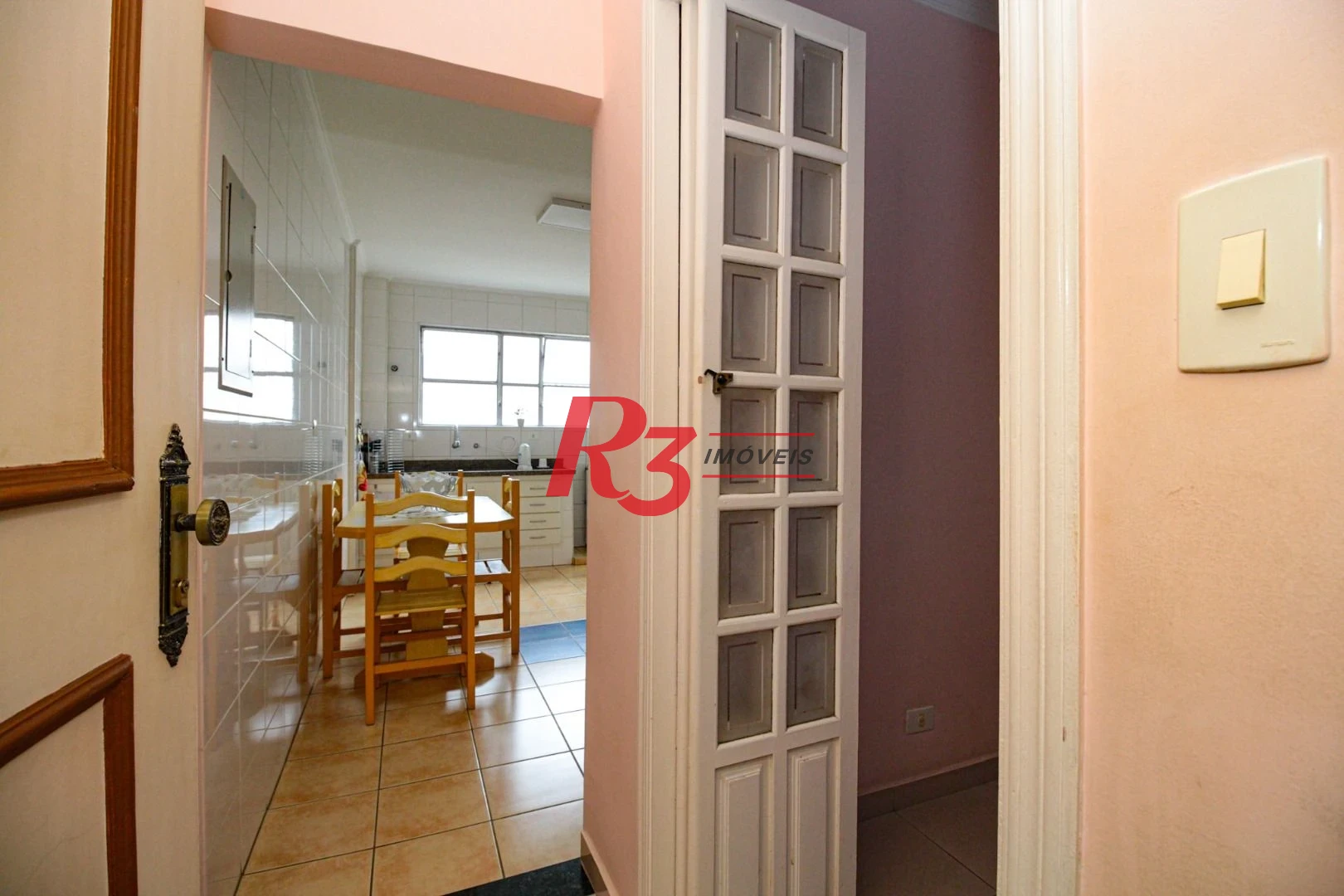 Apartamento com 2 dormitórios à venda, 100 m² por R$ 470.000,00 - José Menino - Santos/SP