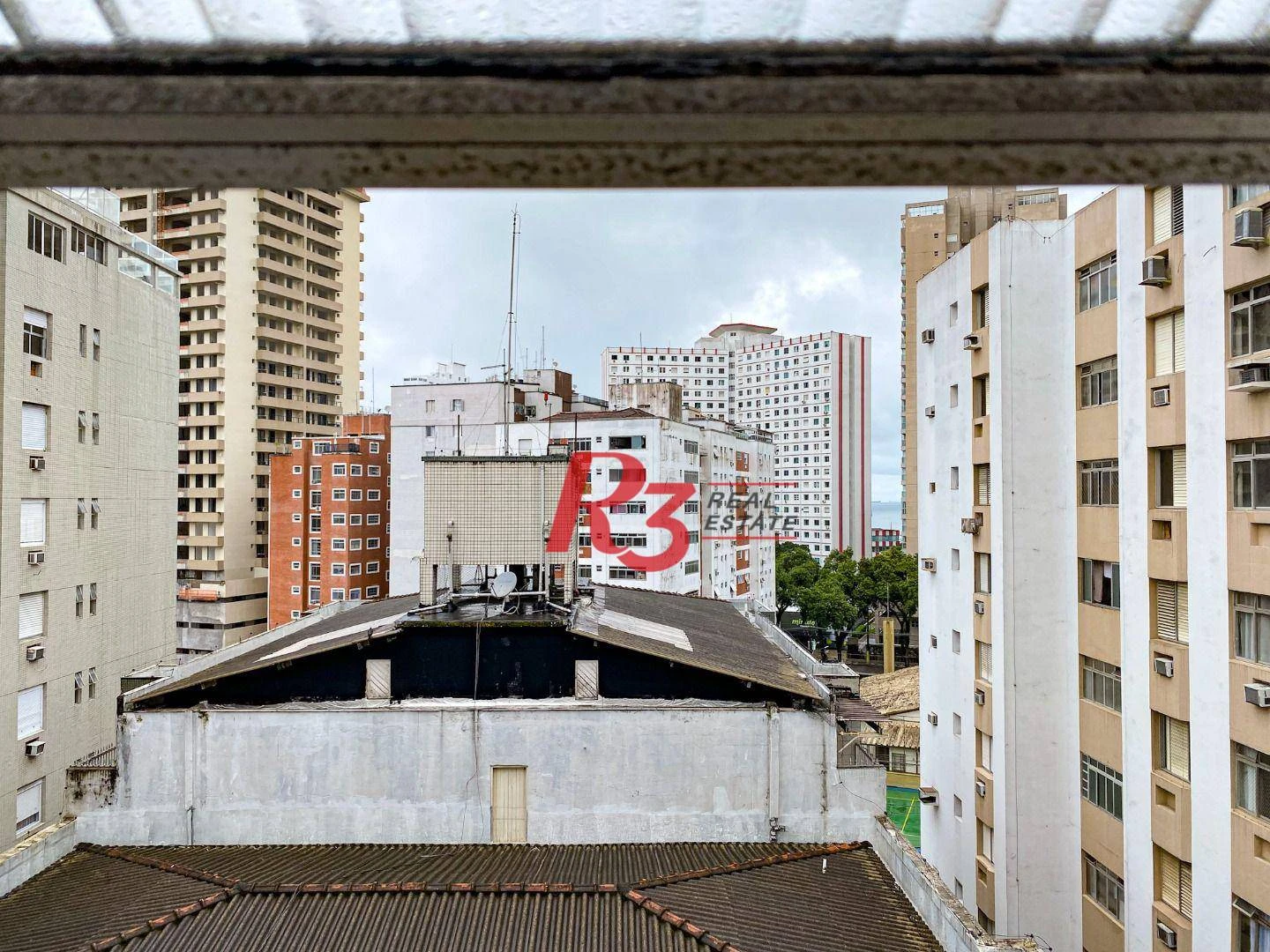 Apartamento com 2 dormitórios à venda, 100 m² por R$ 470.000,00 - José Menino - Santos/SP