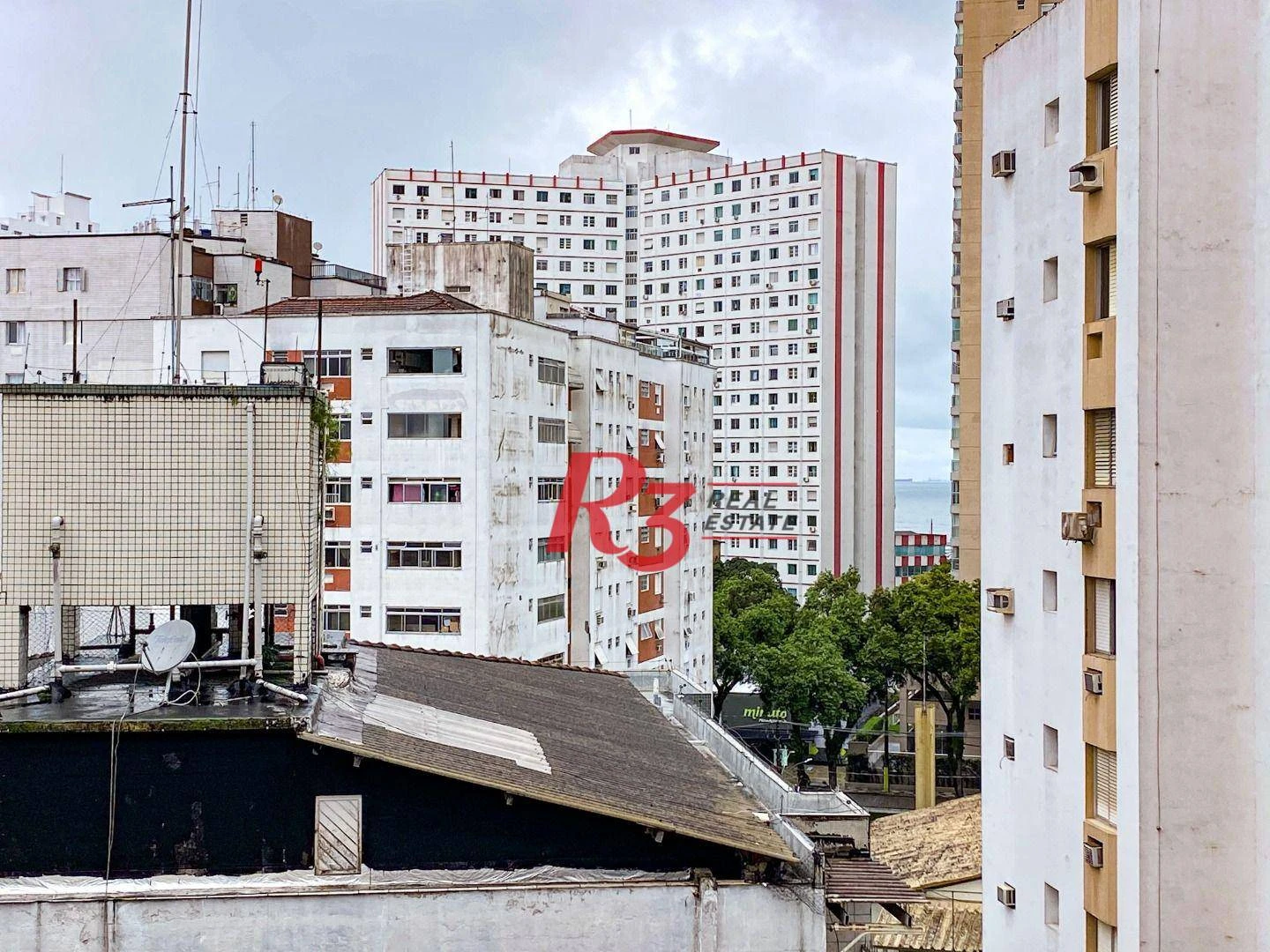 Apartamento com 2 dormitórios à venda, 100 m² por R$ 470.000,00 - José Menino - Santos/SP