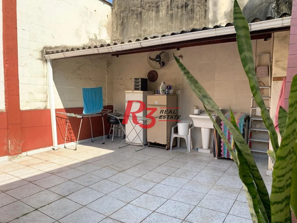 Casa com 2 dormitórios à venda, 142 m² por R$ 450.000,00 - Vila Matias - Santos/SP