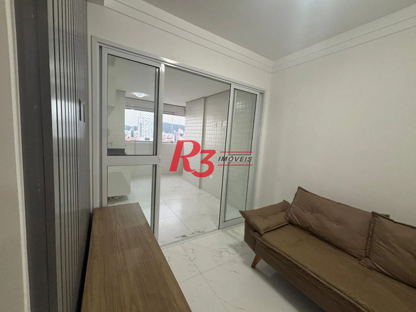 Apartamento com 2 dormitórios para alugar, 69 m² por R$ 5.500,02/mês - Boqueirão - Santos/SP
