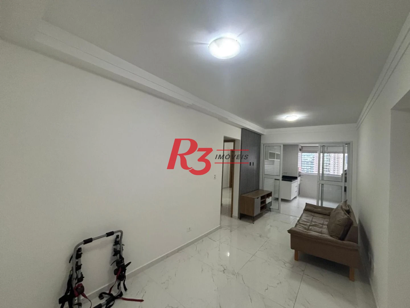 Apartamento com 2 dormitórios para alugar, 69 m² por R$ 5.500,02/mês - Boqueirão - Santos/SP