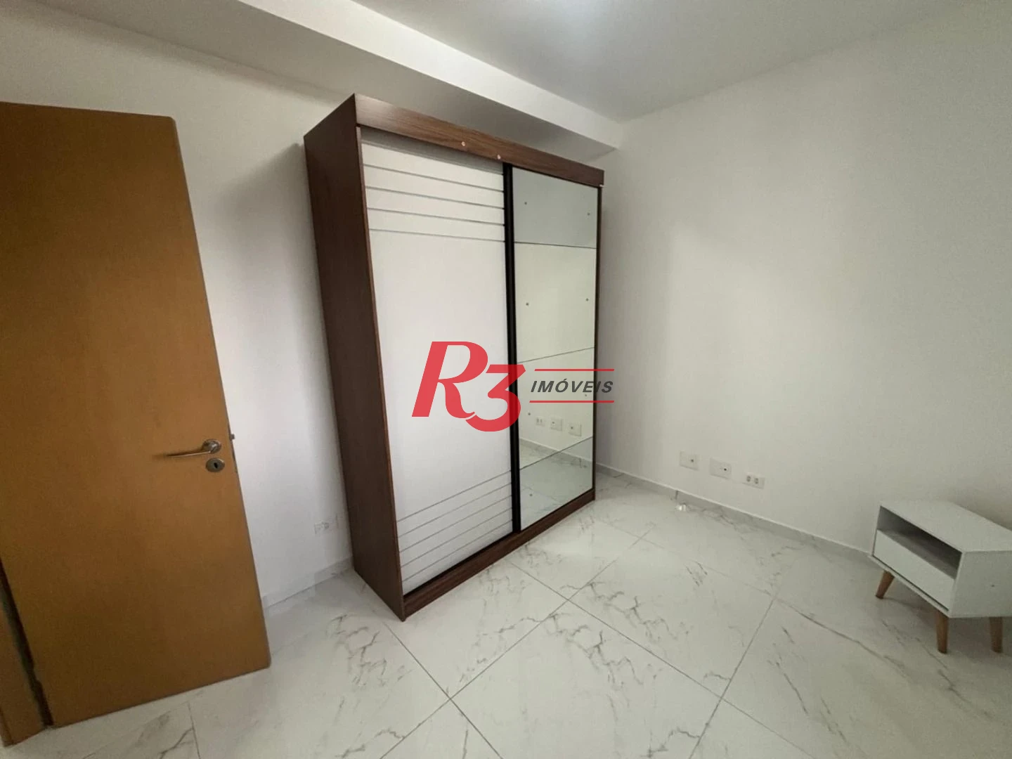 Apartamento com 2 dormitórios para alugar, 69 m² por R$ 5.500,02/mês - Boqueirão - Santos/SP