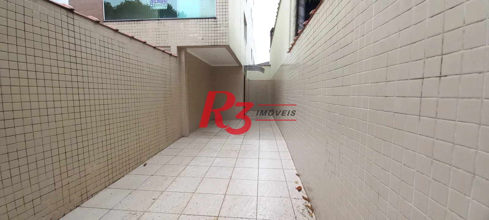 Casa com 3 dormitórios à venda, 300 m² por R$ 1.480.000,00 - Encruzilhada - Santos/SP