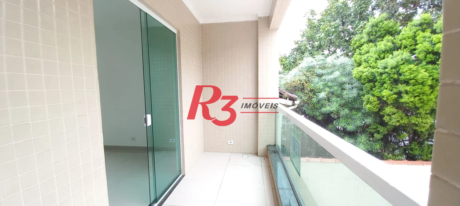 Casa com 3 dormitórios à venda, 300 m² por R$ 1.480.000,00 - Encruzilhada - Santos/SP