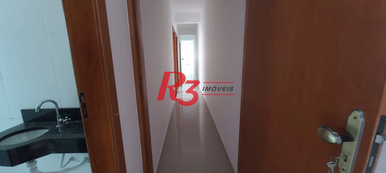 Casa com 3 dormitórios à venda, 300 m² por R$ 1.480.000,00 - Encruzilhada - Santos/SP