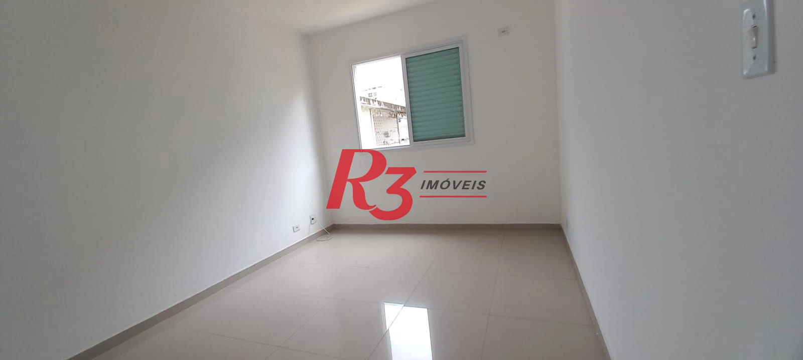 Casa com 3 dormitórios à venda, 300 m² por R$ 1.480.000,00 - Encruzilhada - Santos/SP