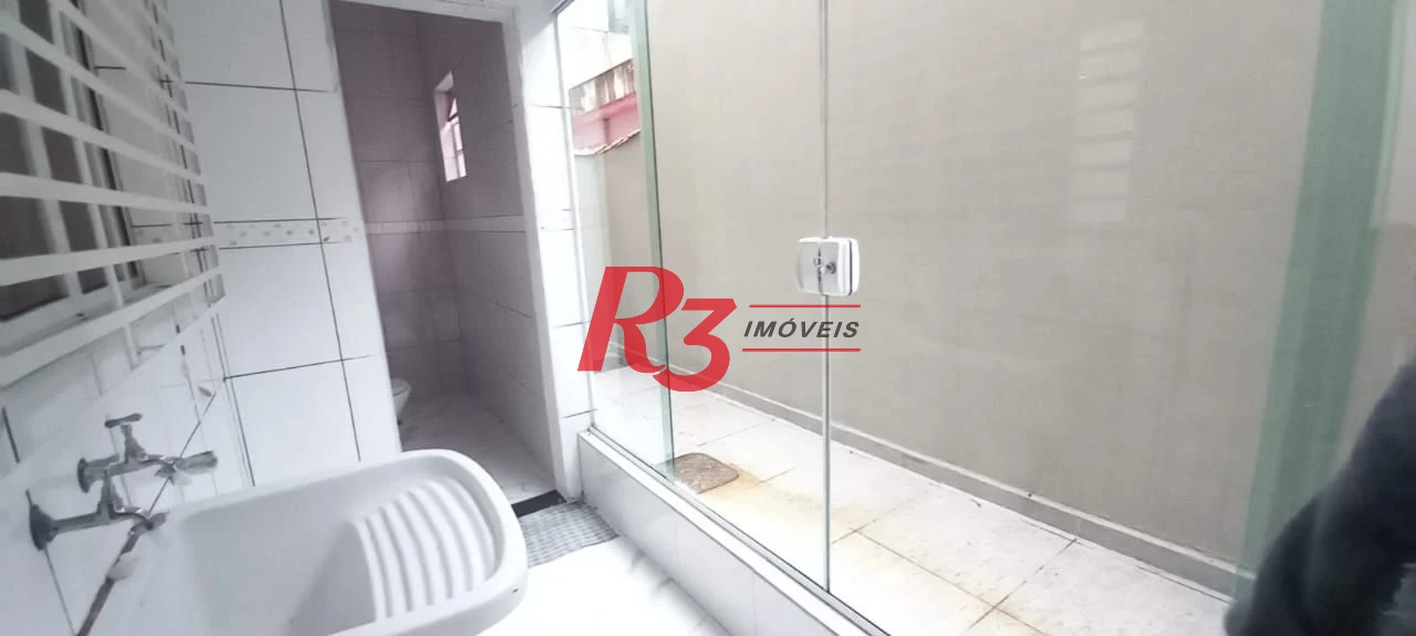 Sobrado à venda, 300 m² por R$ 830.000,00 - Areia Branca - Santos/SP