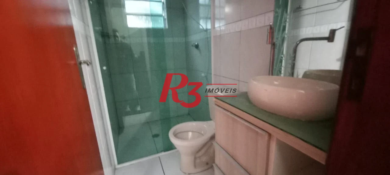 Sobrado à venda, 300 m² por R$ 830.000,00 - Areia Branca - Santos/SP
