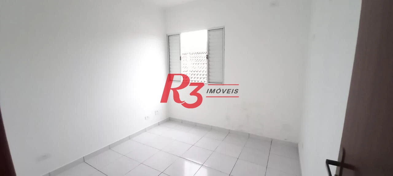 Sobrado à venda, 300 m² por R$ 830.000,00 - Areia Branca - Santos/SP