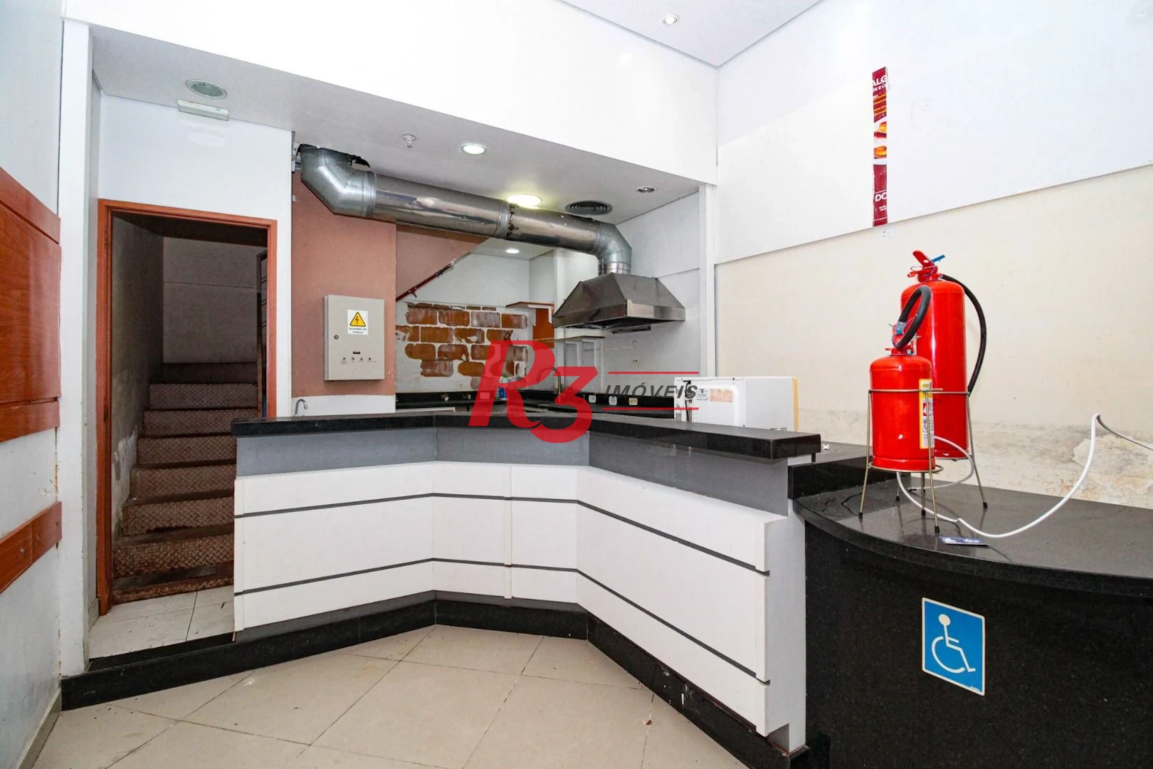 Loja para alugar, 29 m² por R$ 5.000,00/mês - Gonzaga - Santos/SP