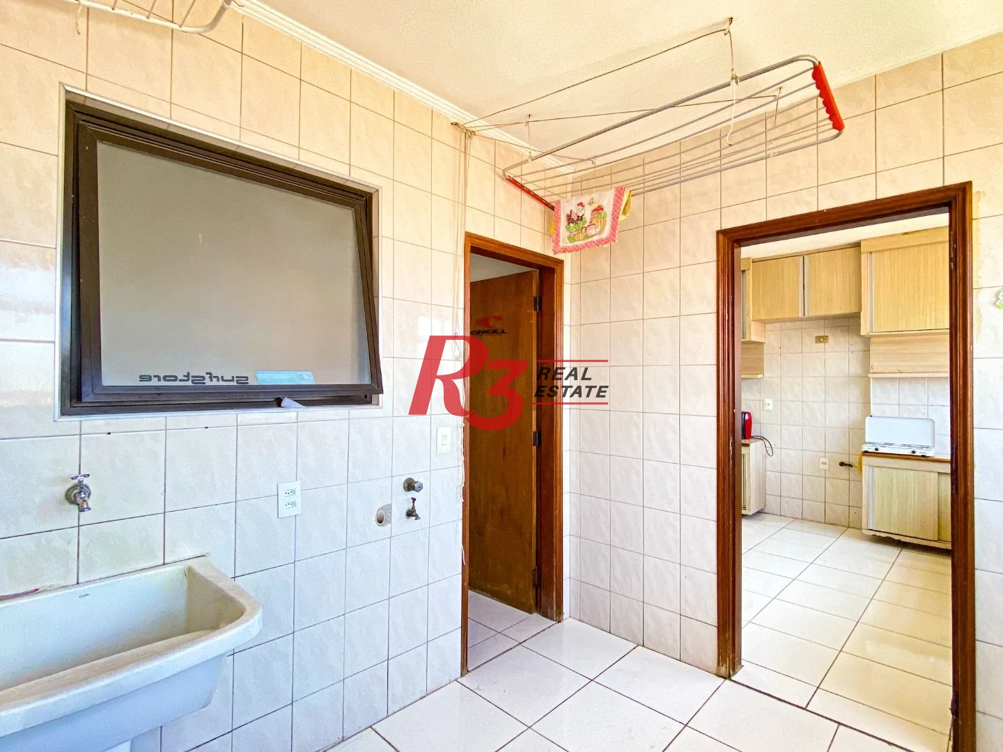 Cobertura á venda 3 quartos Piscina 2 vgs Bairro Ponta da Praia