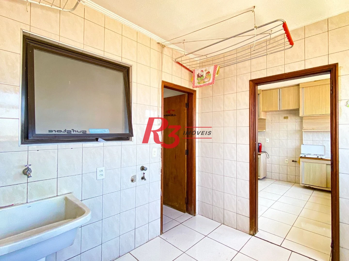 Cobertura á venda 3 quartos Piscina 2 vgs Bairro Ponta da Praia