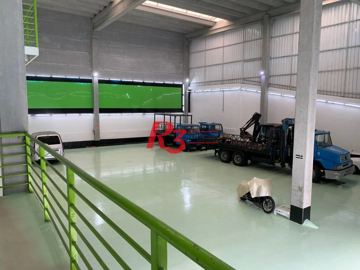 Galpão, 1050 m² - venda por R$ 10.000.000,00 ou aluguel por R$ 60.000,00/mês - Valongo - Santos/SP