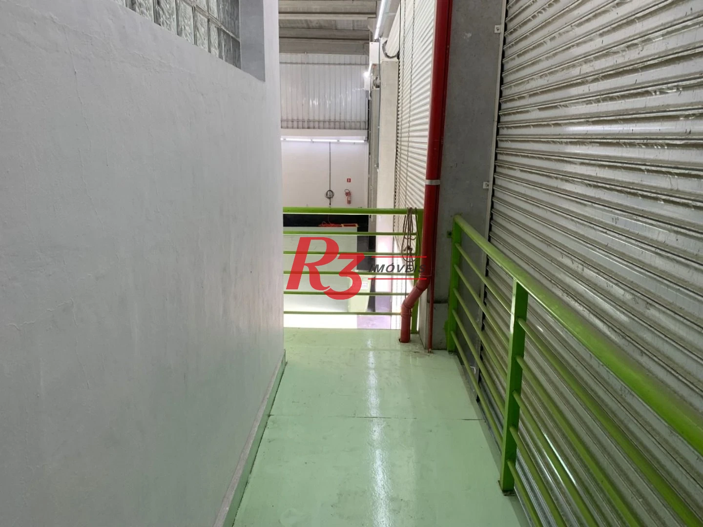 Galpão, 1050 m² - venda por R$ 10.000.000,00 ou aluguel por R$ 60.000,00/mês - Valongo - Santos/SP