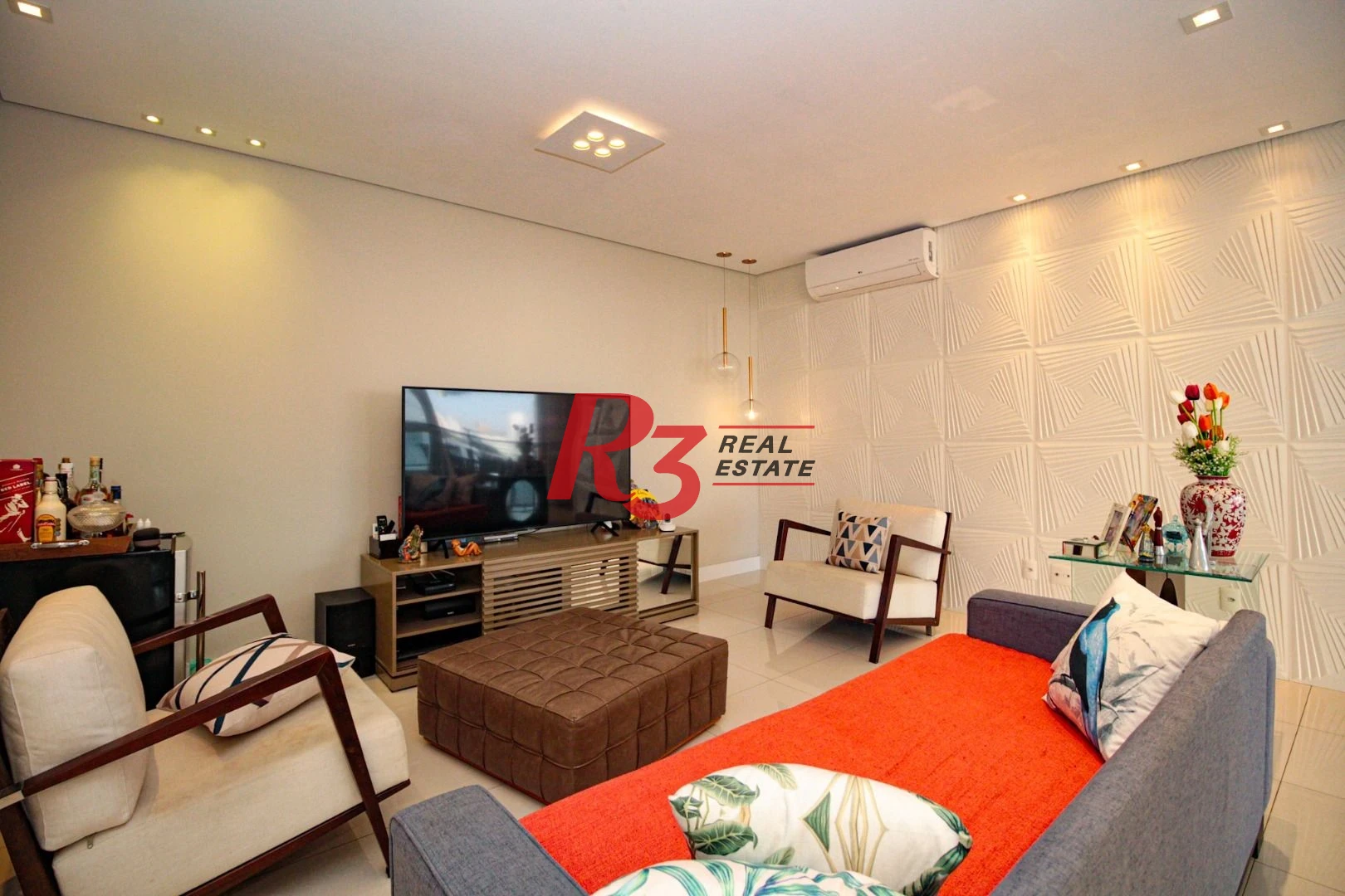 Lindo apartamento de 3 quartos à venda no Boqueirão.