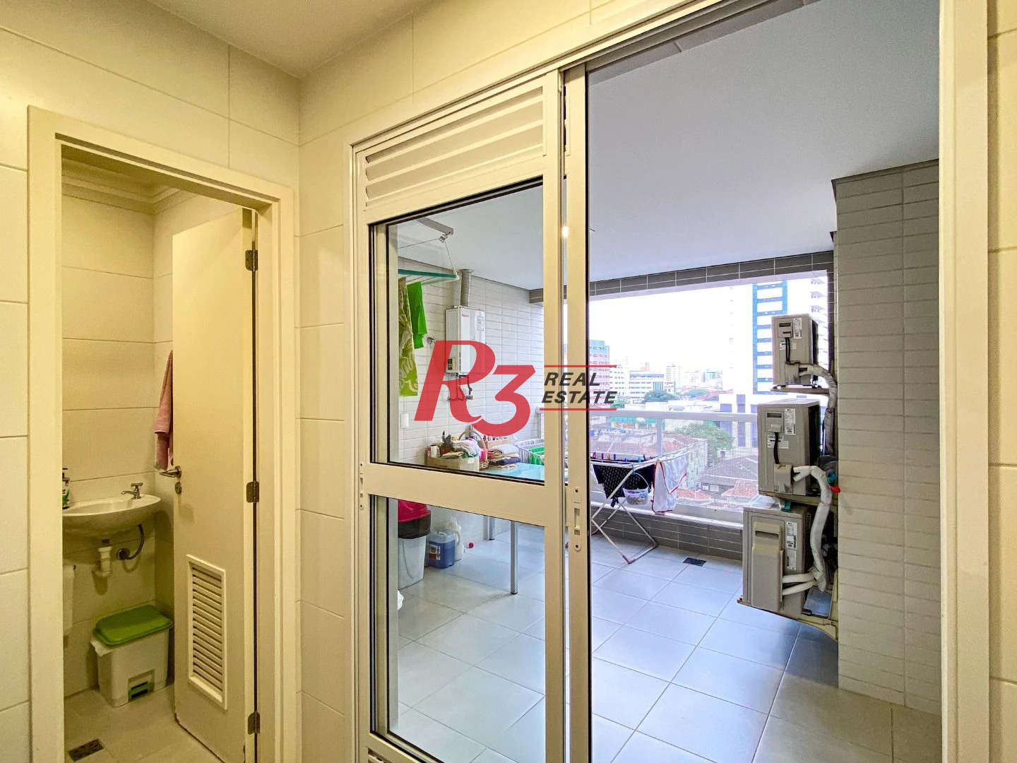 Lindo apartamento de 3 quartos à venda no Boqueirão.
