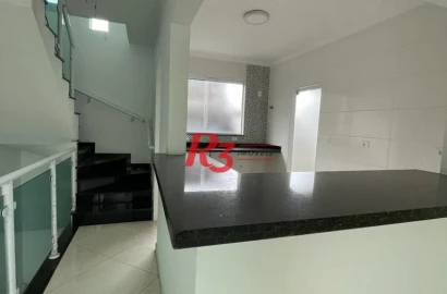 CASA TRIPLEX - 4 DORMITORIOS  COM PISCINA