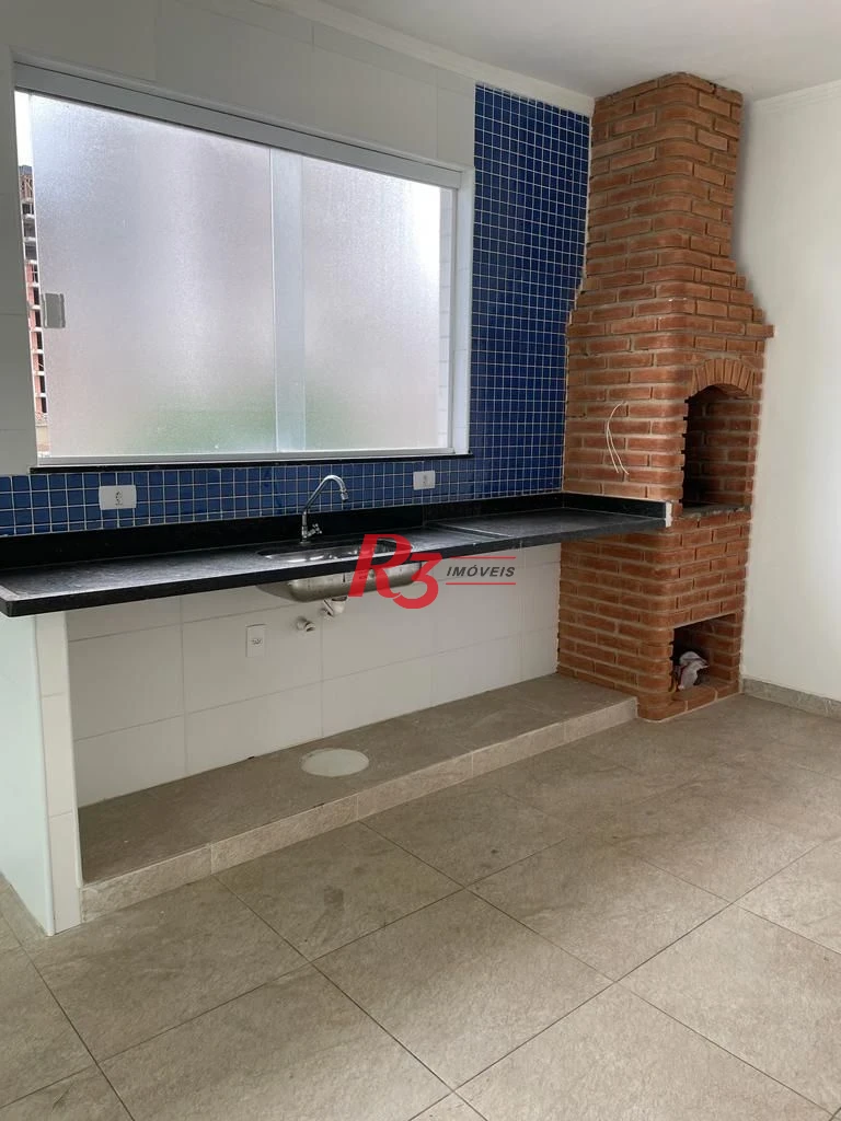 CASA TRIPLEX - 4 DORMITORIOS  COM PISCINA