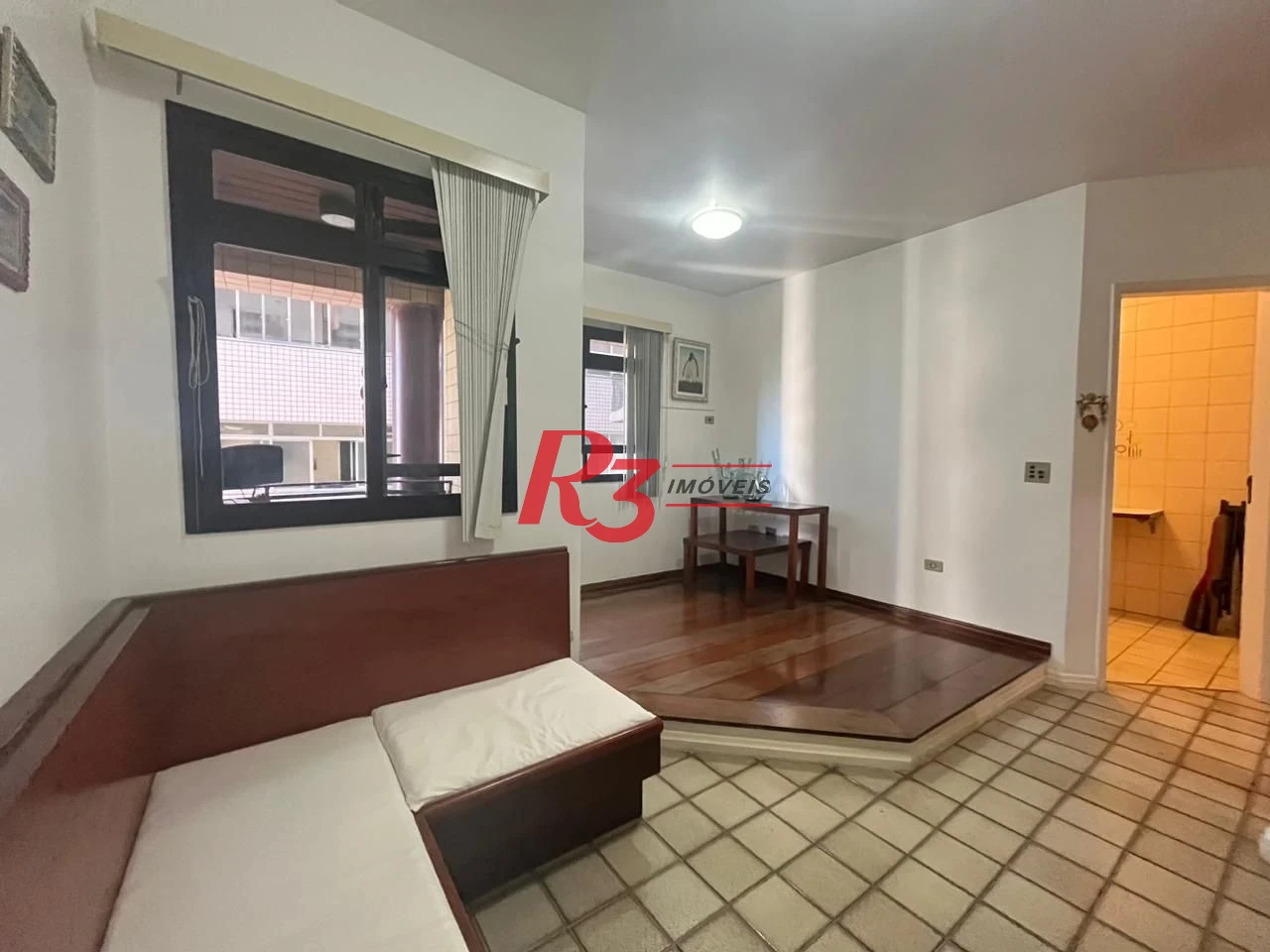 Apartamento com 1 dormitório com Lazer, 1 quadra - Boqueirão - Santos/SP