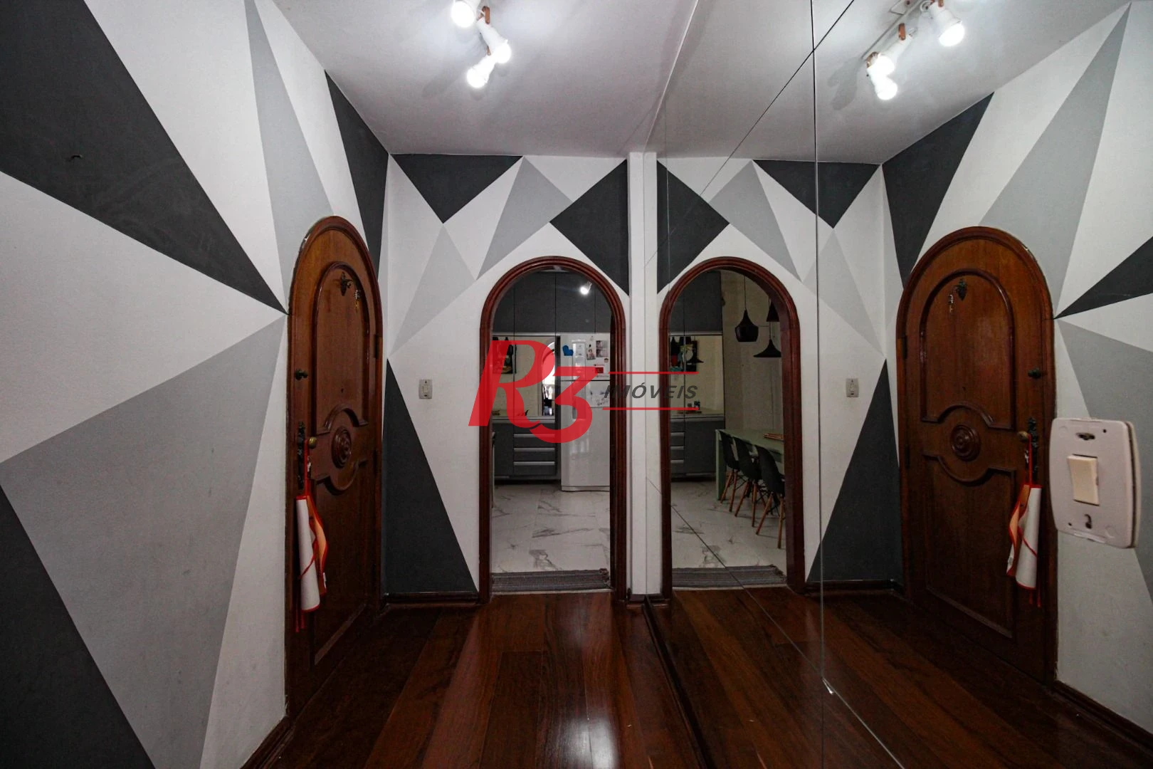 Cobertura à venda, 390 m² por R$ 1.930.000,00 - Boqueirão - Santos/SP