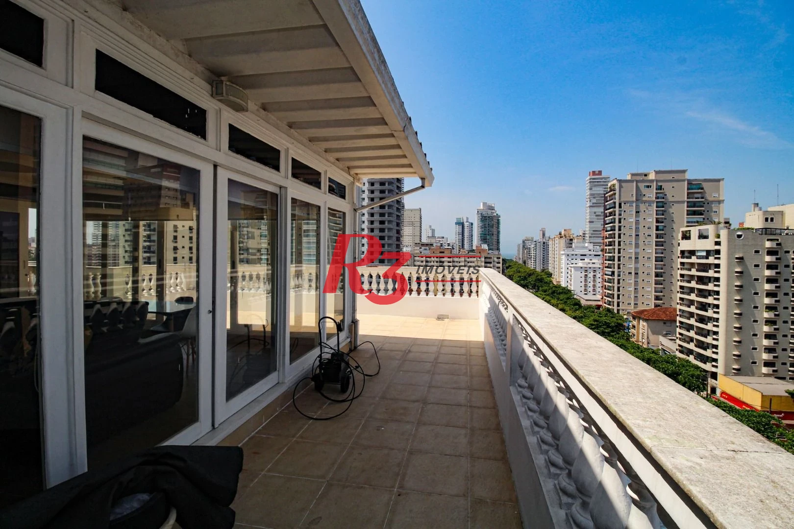 Cobertura à venda, 390 m² por R$ 1.930.000,00 - Boqueirão - Santos/SP
