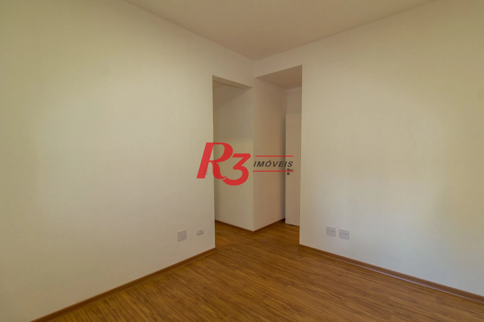 Apartamento com 3 dormitórios à venda, 159 m² por R$ 1.650.000,00 - Boqueirão - Santos/SP