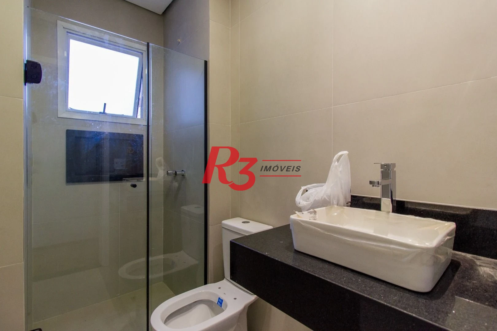 Apartamento com 3 dormitórios à venda, 159 m² por R$ 1.650.000,00 - Boqueirão - Santos/SP