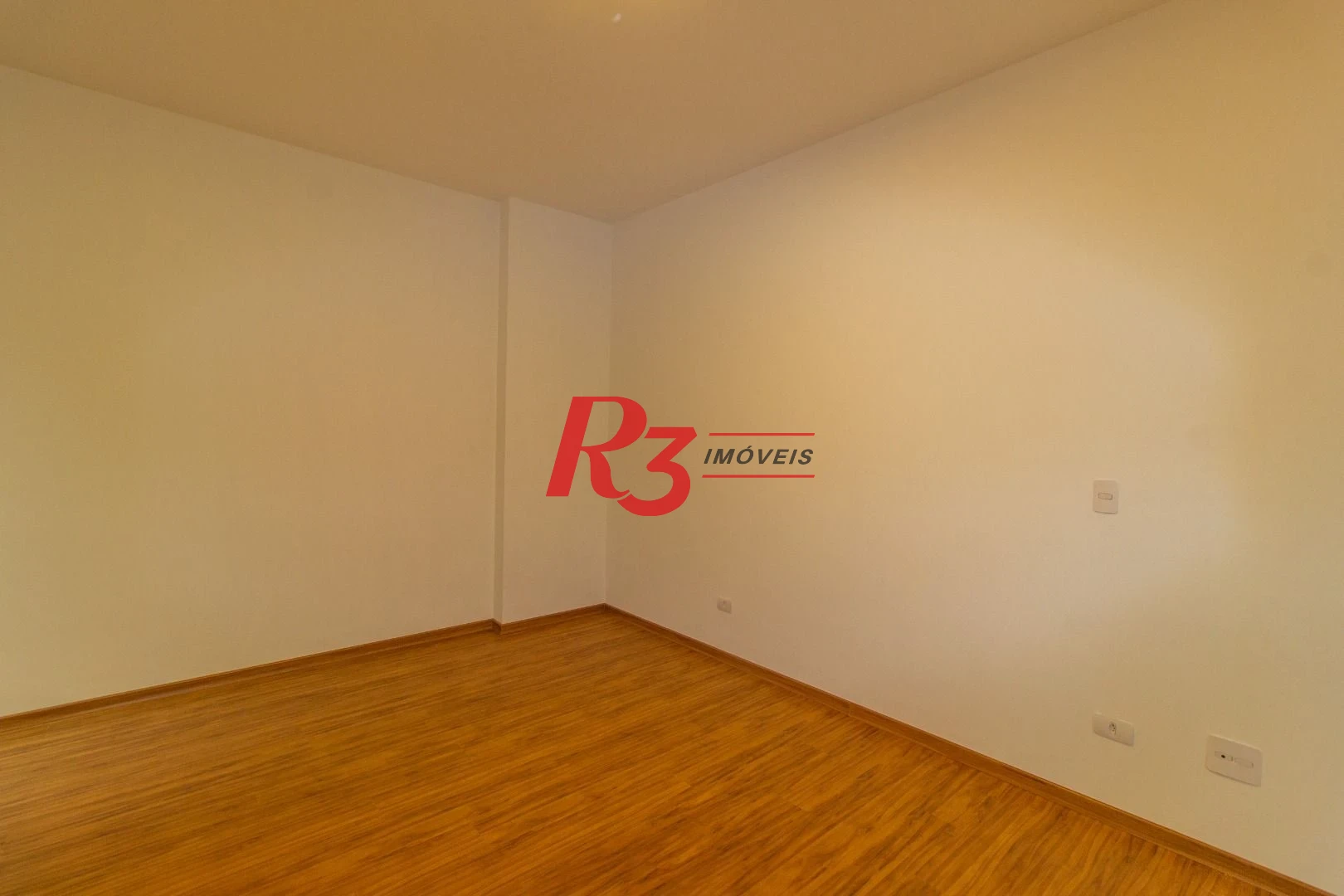 Apartamento com 3 dormitórios à venda, 159 m² por R$ 1.650.000,00 - Boqueirão - Santos/SP
