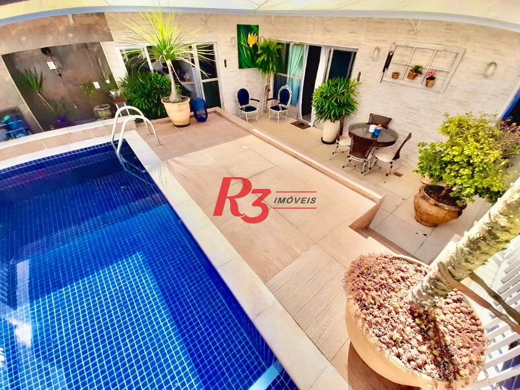 Cobertura com 3 dormitórios à venda, 236 m² por R$ 1.890.000,00 - Ponta da Praia - Santos/SP
