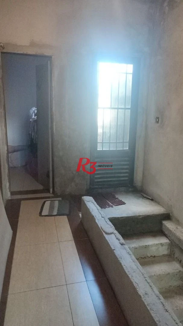 Sobrado com 3 dormitórios à venda, 216 m² por R$ 500.000,00 - Castelo - Santos/SP