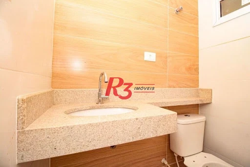 Casa com 2 dormitórios à venda, 103 m² por R$ 660.000,00 - Campo Grande - Santos/SP