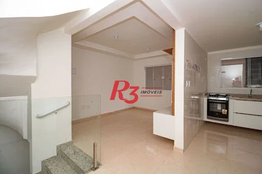 Casa com 2 dormitórios à venda, 103 m² por R$ 660.000,00 - Campo Grande - Santos/SP