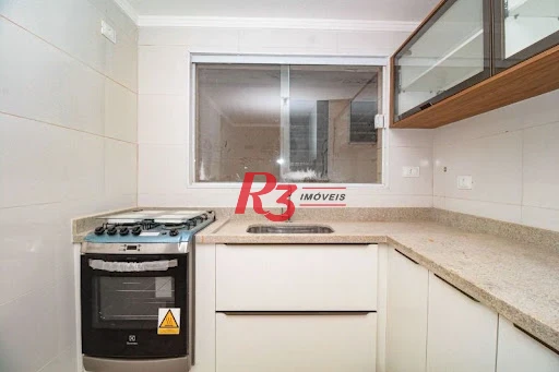 Casa com 2 dormitórios à venda, 103 m² por R$ 660.000,00 - Campo Grande - Santos/SP