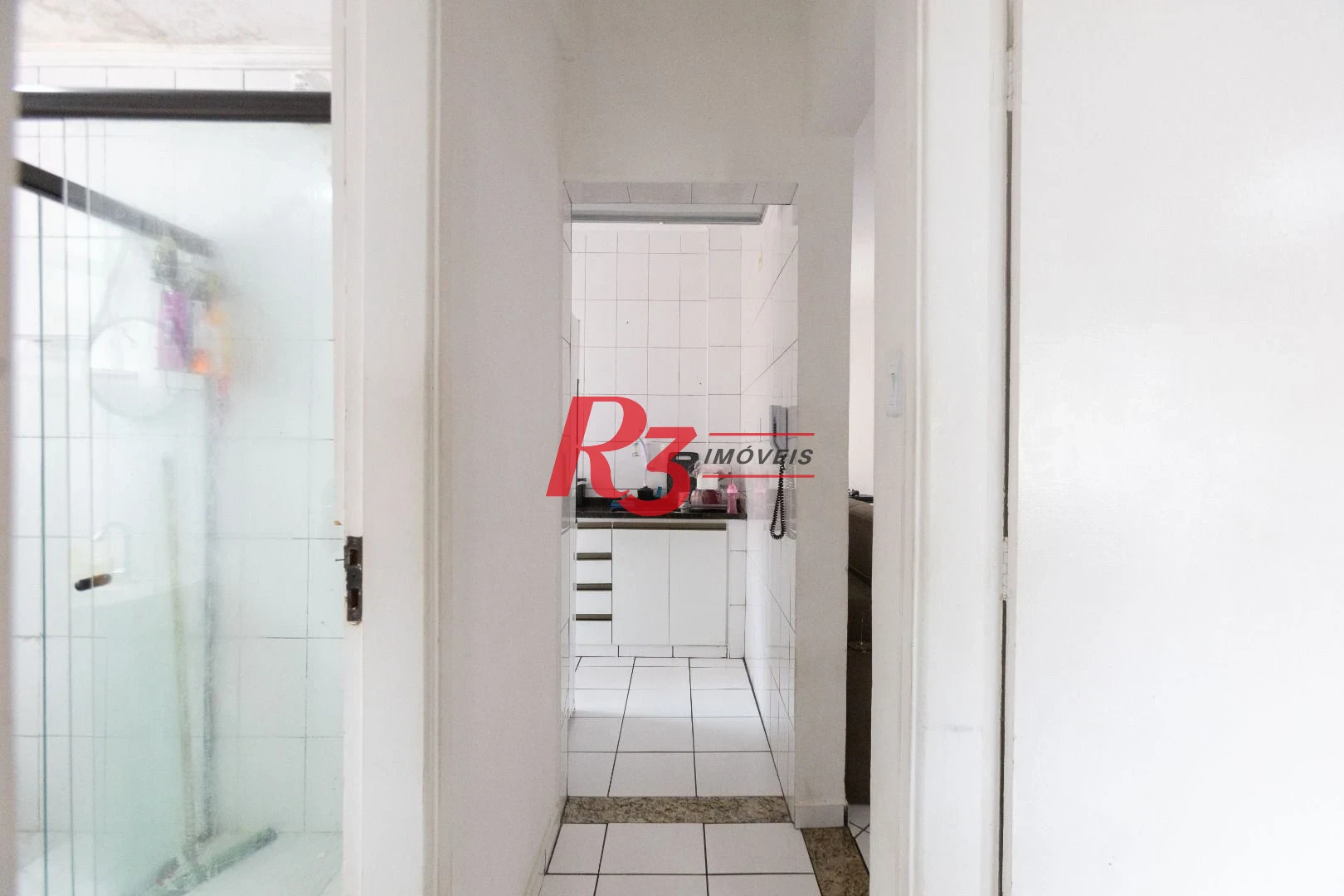 Apartamento com 2 dormitórios à venda, 57 m² por R$ 320.000,00 - José Menino - Santos/SP