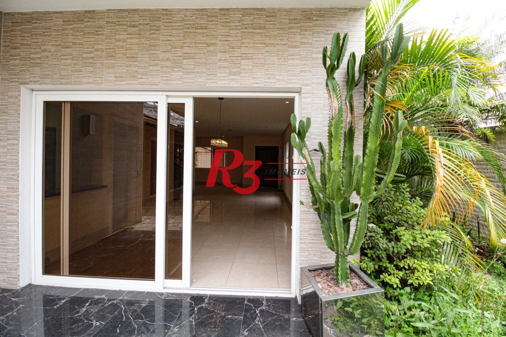 Sobrado à venda, 450 m² por R$ 2.649.000,00 - Campo Grande - Santos/SP