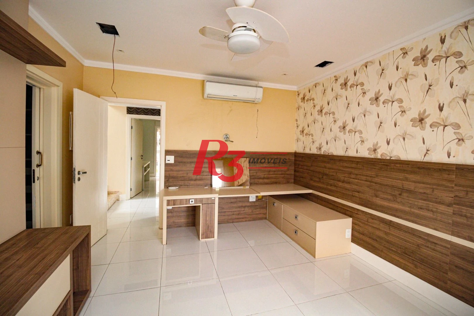 Sobrado à venda, 450 m² por R$ 2.649.000,00 - Campo Grande - Santos/SP