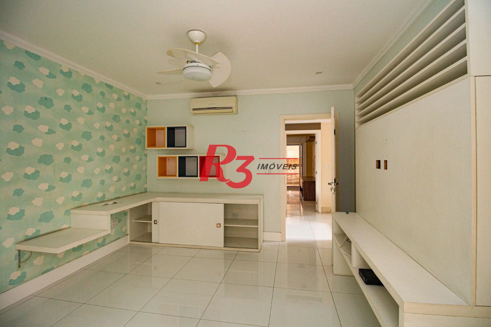 Sobrado à venda, 450 m² por R$ 2.649.000,00 - Campo Grande - Santos/SP