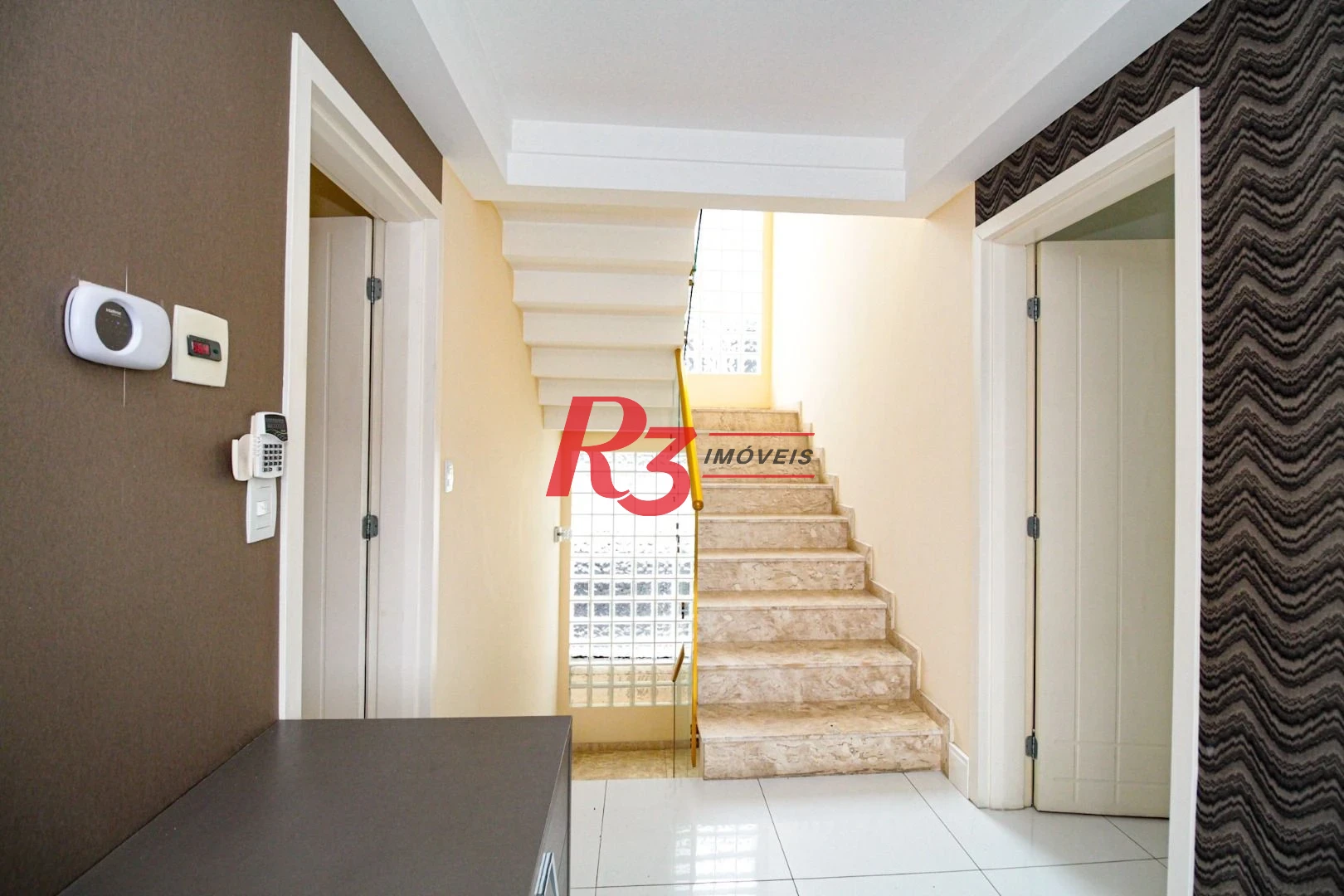 Sobrado à venda, 450 m² por R$ 2.649.000,00 - Campo Grande - Santos/SP