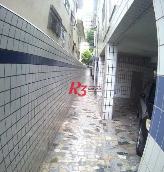Apartamento com 2 dormitórios à venda, 70 m² por R$ 365.000,00 - Embaré - Santos/SP