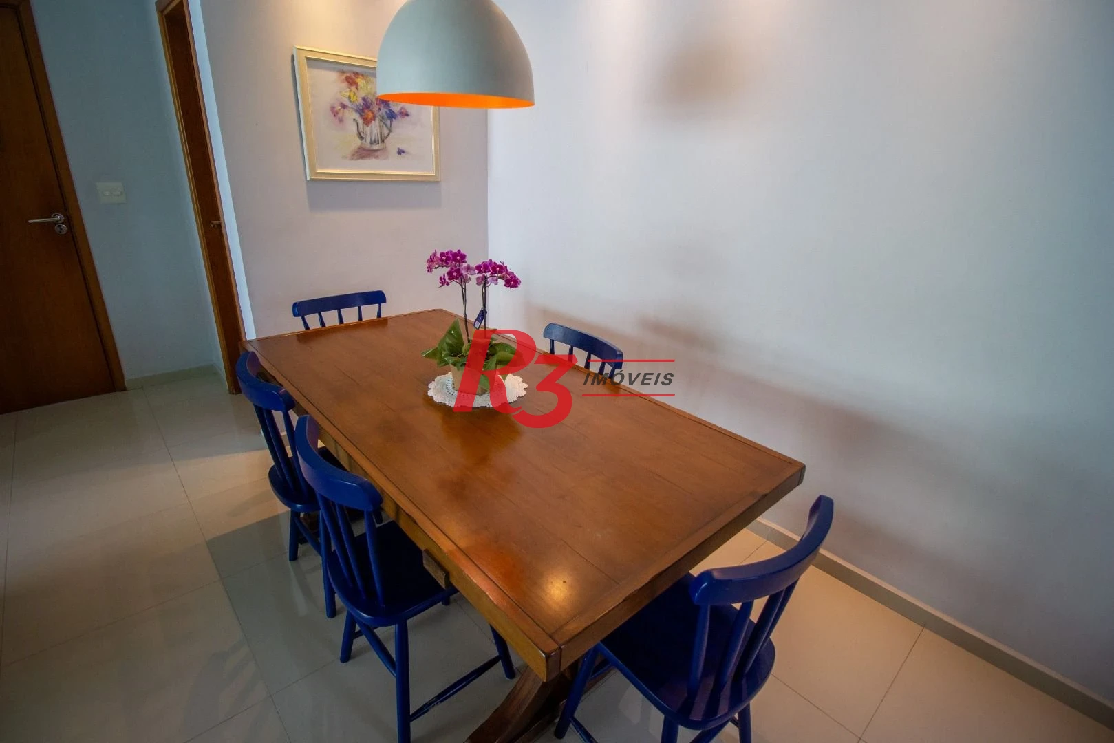 Apartamento  com 3 dormitórios c 3 suites Gonzaga - Santos