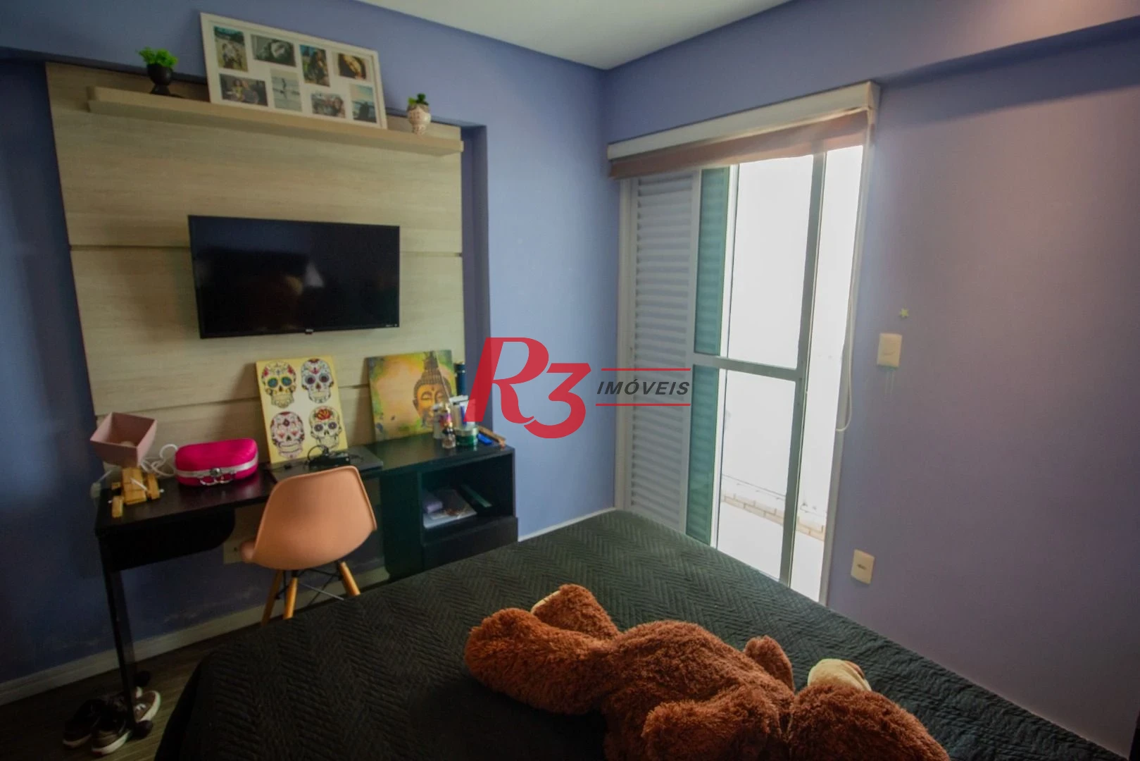 Apartamento  com 3 dormitórios c 3 suites Gonzaga - Santos