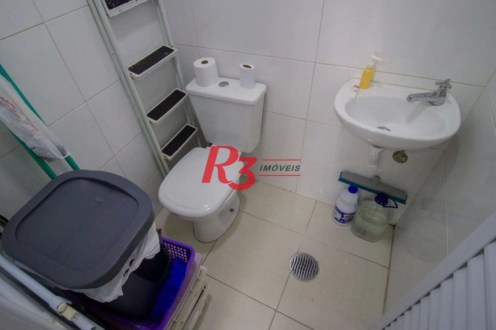 Apartamento  com 3 dormitórios c 3 suites Gonzaga - Santos